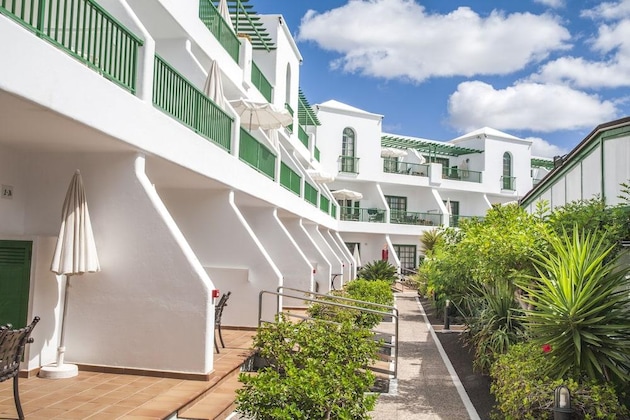 Gallery - Club Del Carmen
