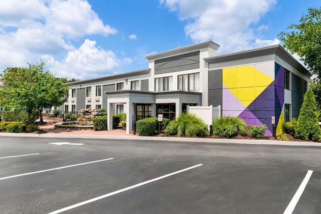 Gallery - Spark By Hilton Hummelstown Hershey