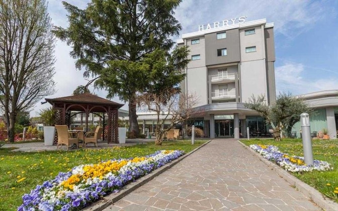 Gallery - Hotel Harrys' Garden