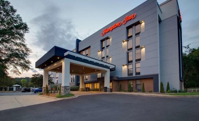 Gallery - Hampton Inn Birmingham Colonnade