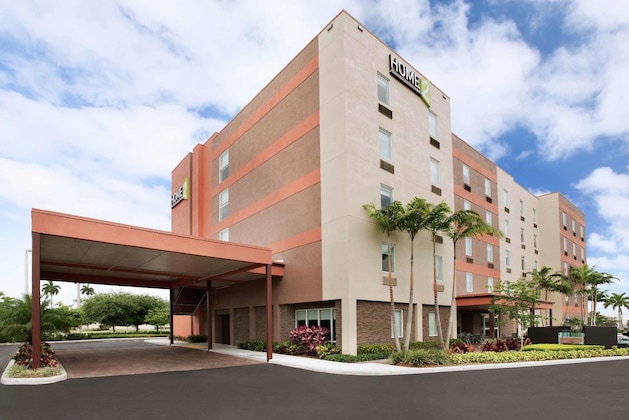 Gallery - Home2 Suites By Hilton Florida City, Fl