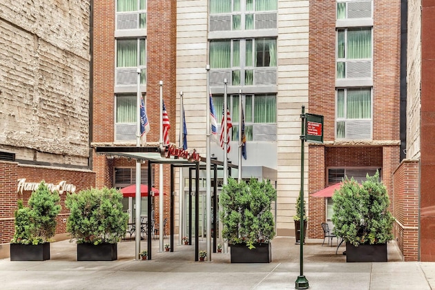Gallery - Hampton Inn Manhattan Grand Central