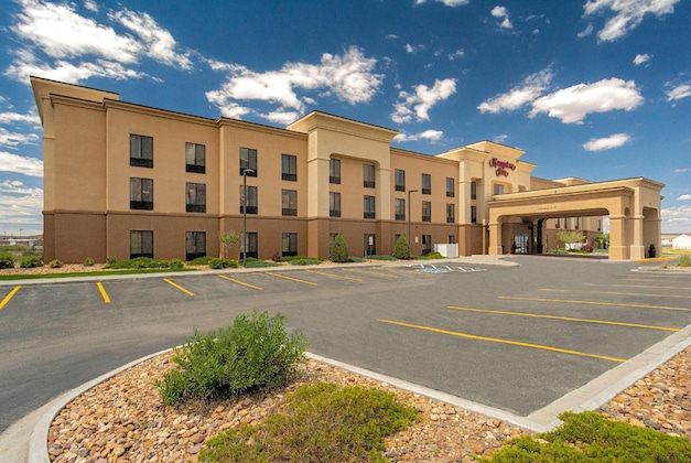 Gallery - Hampton Inn Rawlins