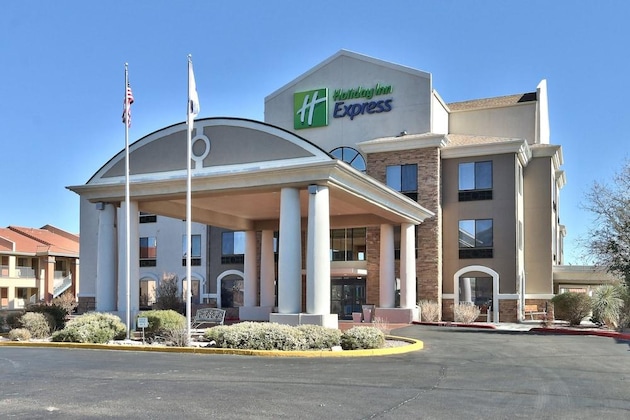 Gallery - Holiday Inn Express Socorro By Ihg