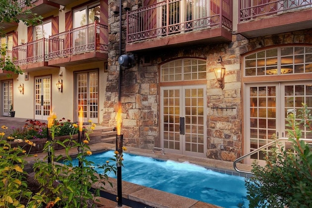 Gallery - Tivoli Lodge