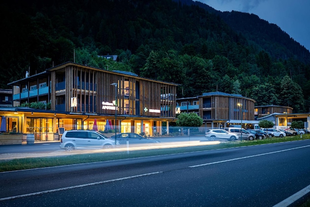 Gallery - Educare Hotel