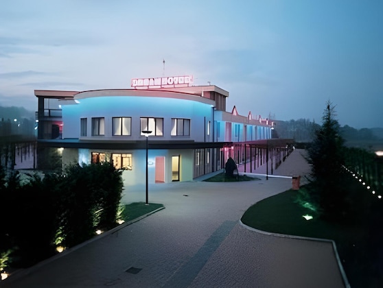 Gallery - Dreamhotel