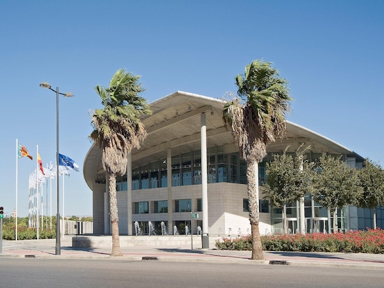Gallery - Ibis Budget Valencia Aeropuerto