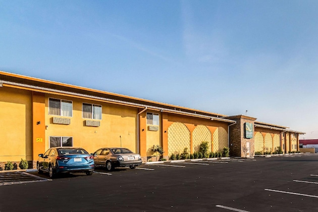 Gallery - Quality Inn & Suites Bakersfield
