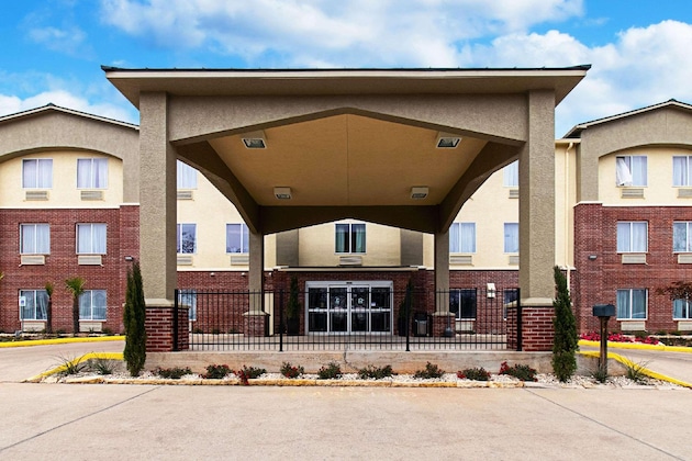 Gallery - Comfort Inn & Suites