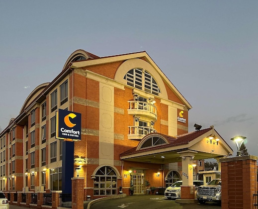 Gallery - Comfort Inn & Suites Laguardia Airport