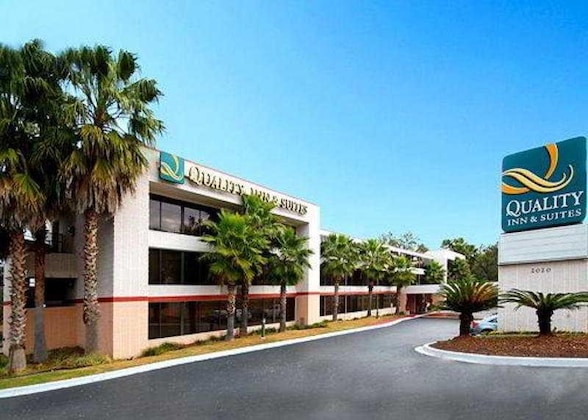 Gallery - Quality Inn & Suites
