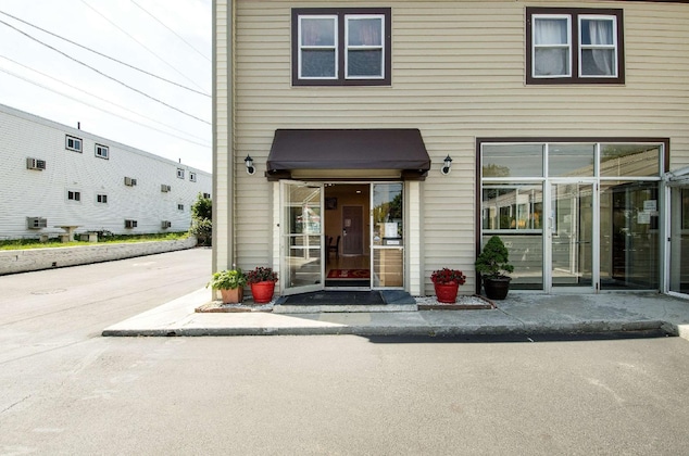 Gallery - Econo Lodge