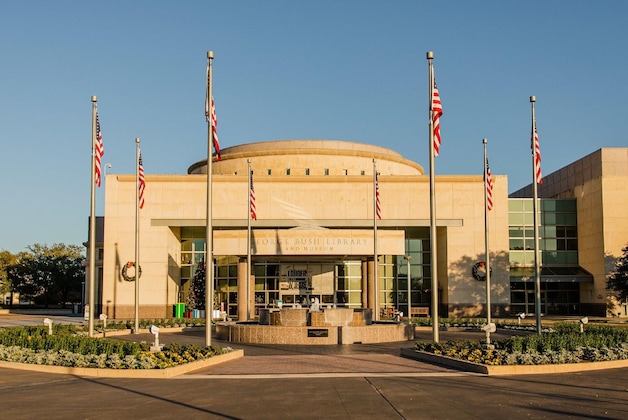 Gallery - Holiday Inn & Suites College Station - Aggieland By Ihg