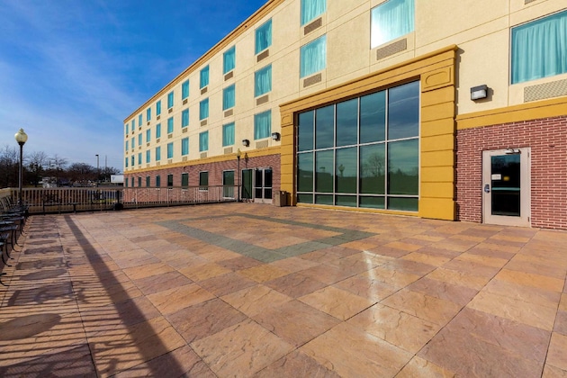 Gallery - Comfort Suites Manassas