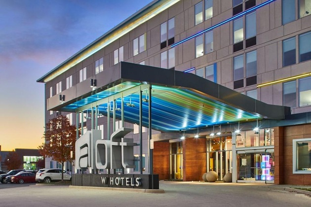 Gallery - Aloft Dulles Airport North