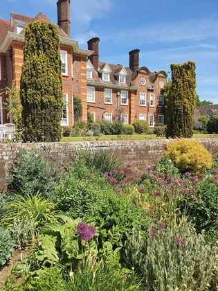 Gallery - Barnett Hill - Luxury Hotel