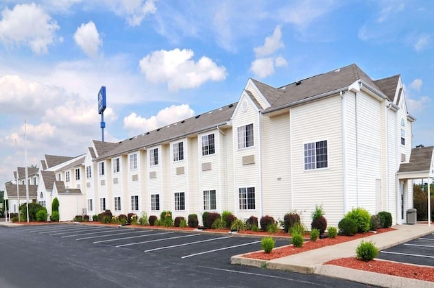 Gallery - Microtel Inn & Suites by Wyndham Clarksville