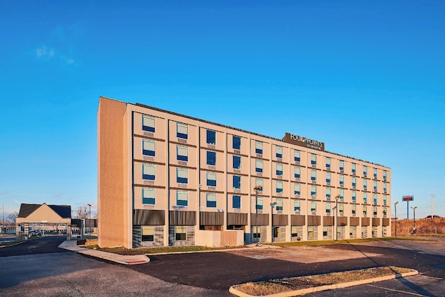 Gallery - Four Points By Sheraton Cleveland-Eastlake