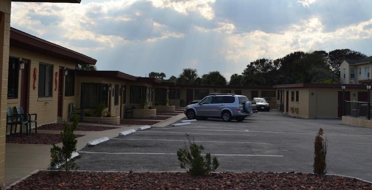 Gallery - Atlantic Economy Inn