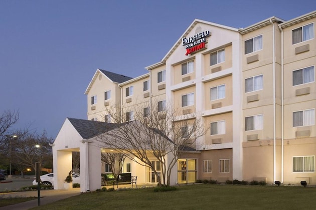 Gallery - Fairfield Inn & Suites Fort Worth University Drive