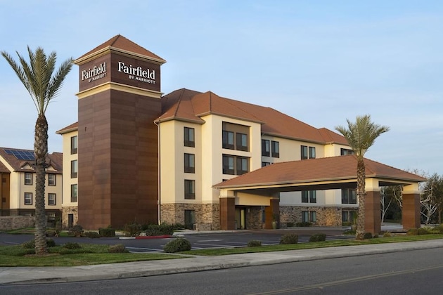Gallery - Fairfield Inn & Suites Fresno River Park