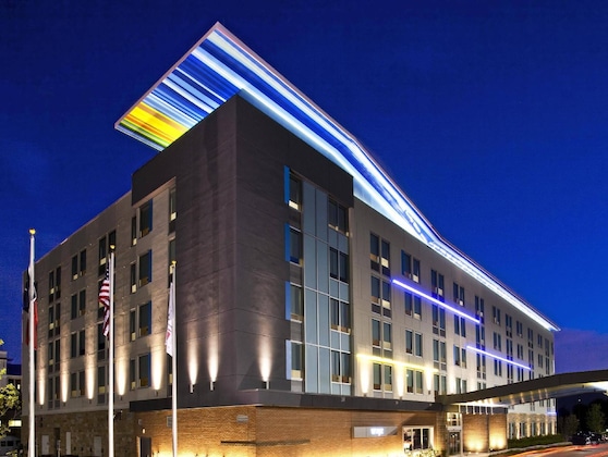 Gallery - Aloft Frisco