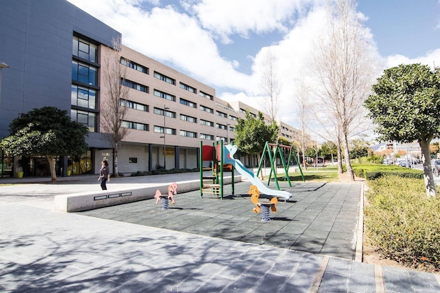 Gallery - Villa Alojamiento Y Congresos - Villa Universitaria