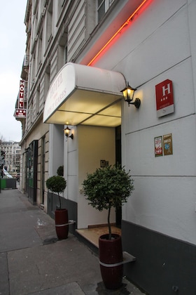 Gallery - Hôtel Des Trois Gares