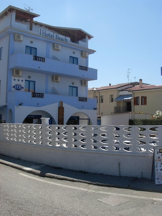 Gallery - Beach Hotel
