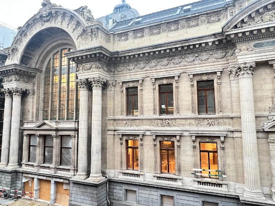 Gallery - La Bourse Hotel
