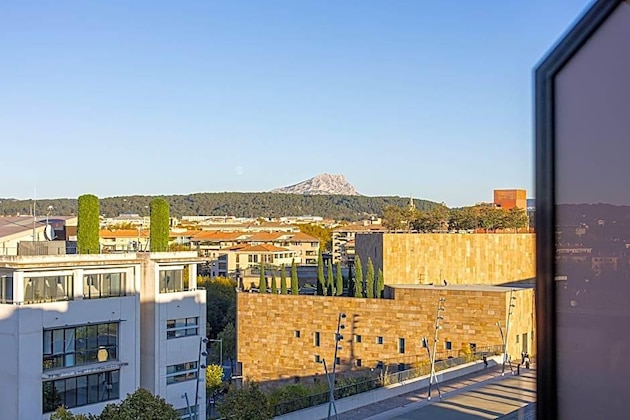 Gallery - Renaissance Aix-En-Provence Hotel
