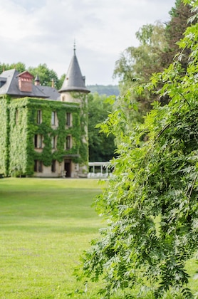 Gallery - Château De La Tour Du Puits