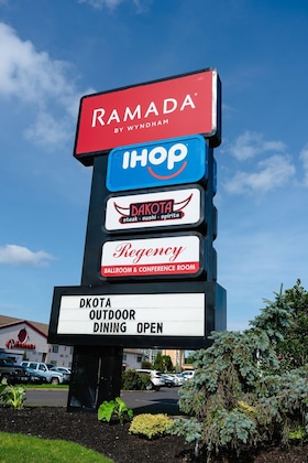 Gallery - Ramada By Wyndham Vineland Millville Area