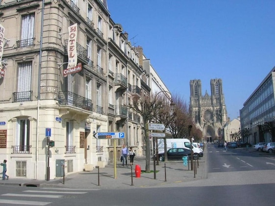 Gallery - Hôtel De La Cathédrale