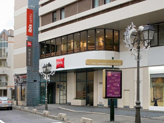 Gallery - ibis Paris Pont de Suresnes