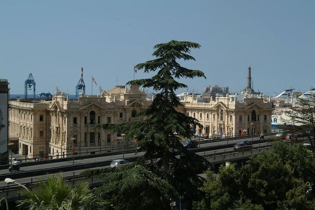 Gallery - Hotel Galles