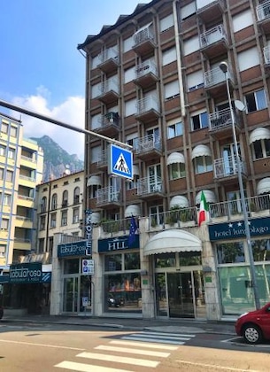 Gallery - Hll Hotel Lungolago Lecco