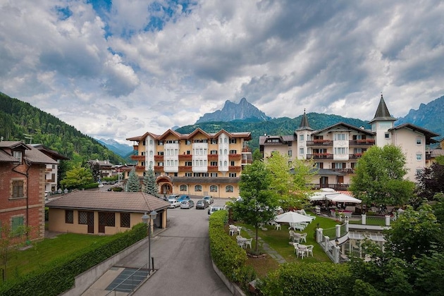 Gallery - Brunet - The Dolomites Resort