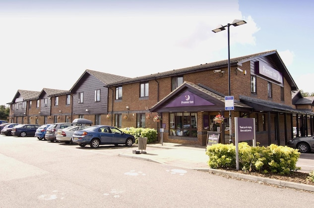 Gallery - Premier Inn Sittingbourne Kent