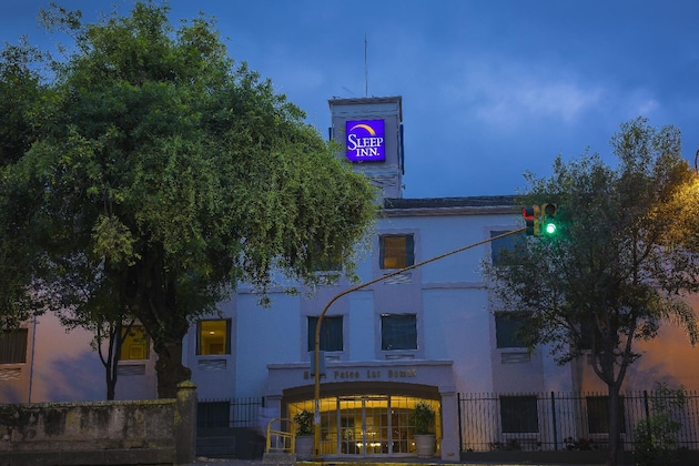 Gallery - Sleep Inn Hotel Paseo Las Damas
