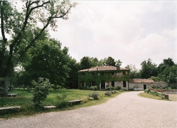 Gallery - Agriturismo Corte San Girolamo