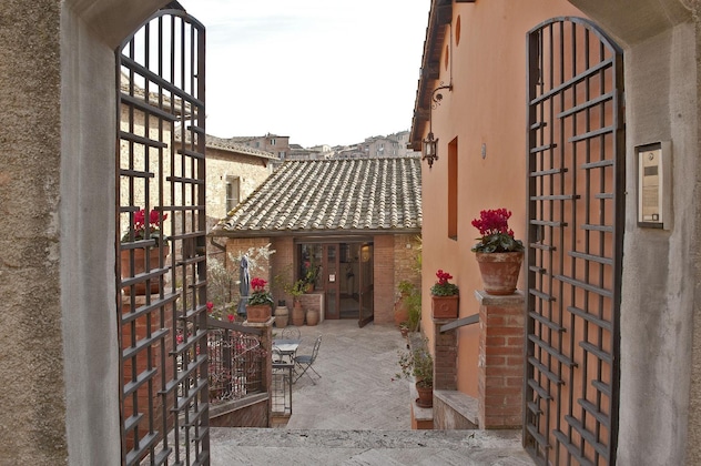 Gallery - Hotel Alma Domus