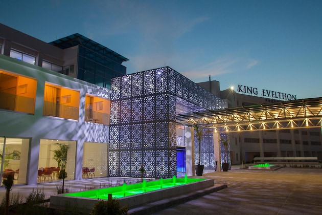 Gallery - King Evelthon Beach Hotel & Resort