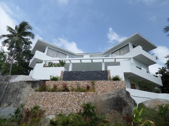 Gallery - Tropical Sea View Residence