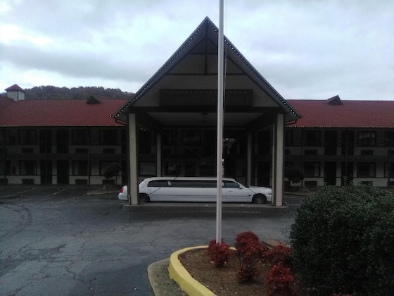 Gallery - Ameriview Inn And Suites