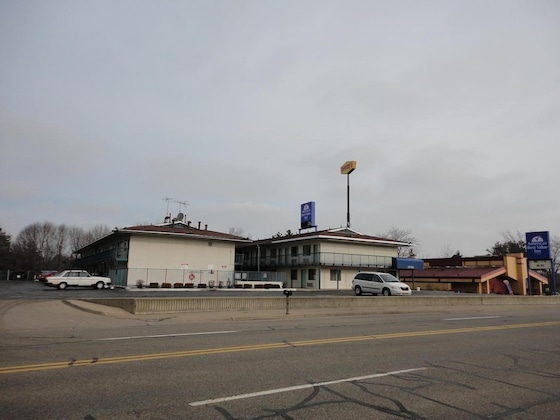 Gallery - Americas Best Value Inn