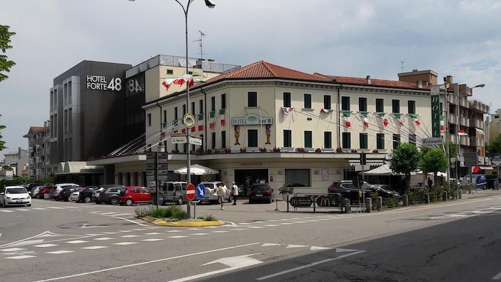 Gallery - Hotel Forte Del 48