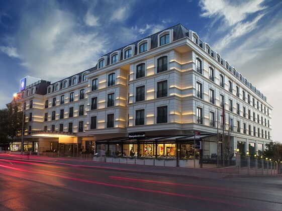 Gallery - Wyndham Grand Istanbul Kalamis Marina Hotel