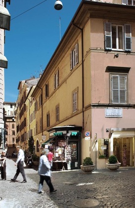 Gallery - Mario De Fiori 37